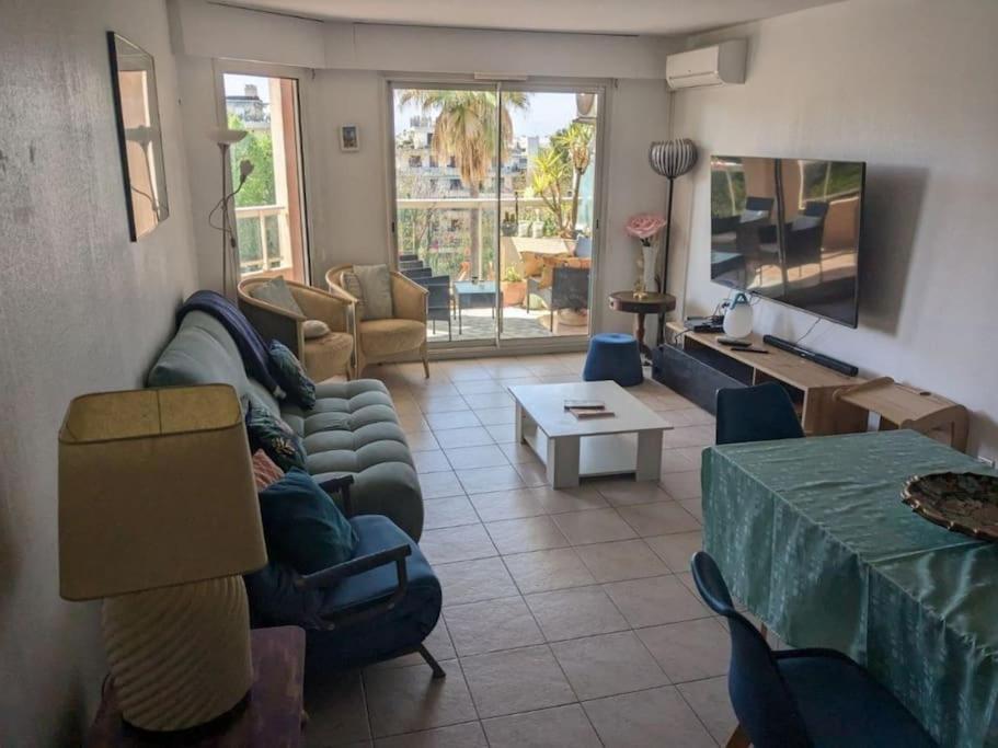 Appartement Vue Mer Sur Les Hauteurs De Nice Exterior photo